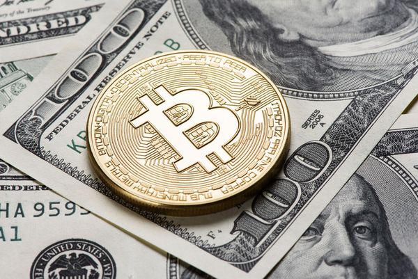 Texas Analiza De Cerca A Las Stablecoins Y OverStock Paga Impuestos Con Bitcoin